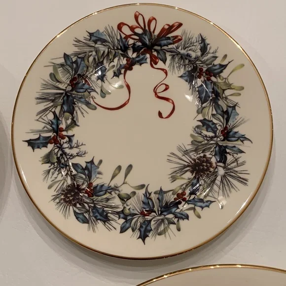 5 piece Lenox Winter Greetings Fine Ivory China - Picture 4 of 7